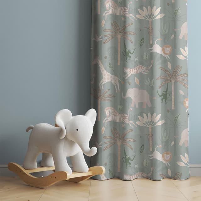 Safari Green Escape