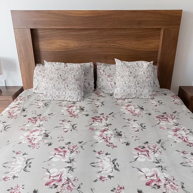 Rose Elegance 300 TC Luxe Cotton Bedsheet – 108x108 (Pastel Pink Floral, Buttery Soft & Elegant)