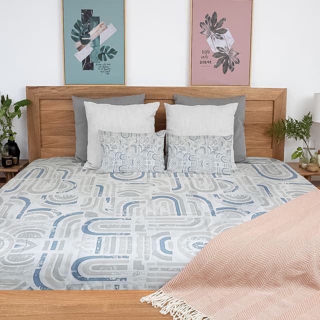 Urban Luxe 300 TC Modern Cotton Bedsheet – 108x108 (Grey & Blue Geometric, Plush Feel & Contemporary Design)